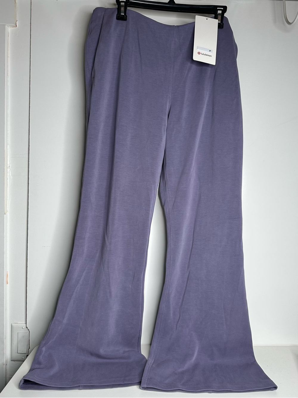 Lululemon Brushed Softstreme Mid-Rise Flared Pant Regular Grape Mist NWT XL